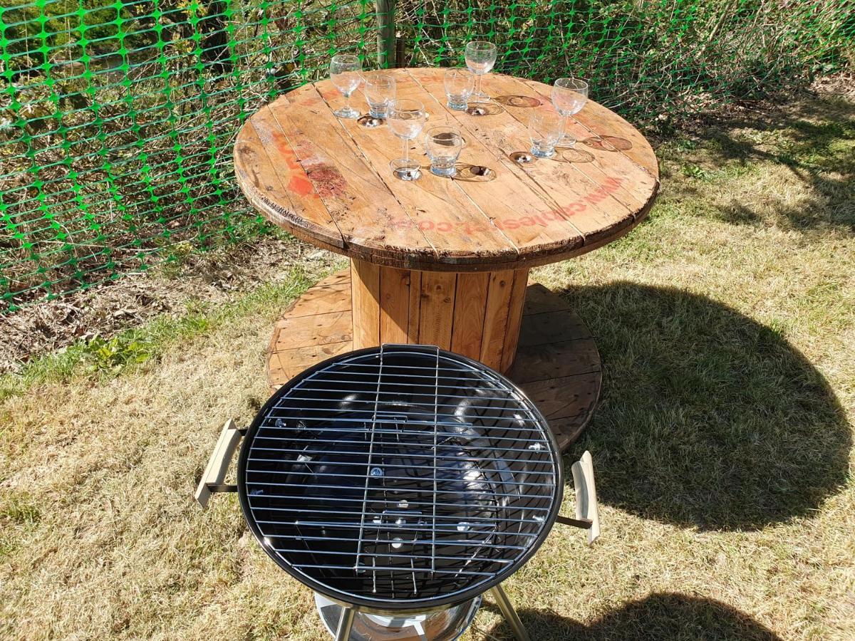 Camping Du Puy Rond Bressuire Exteriör bild