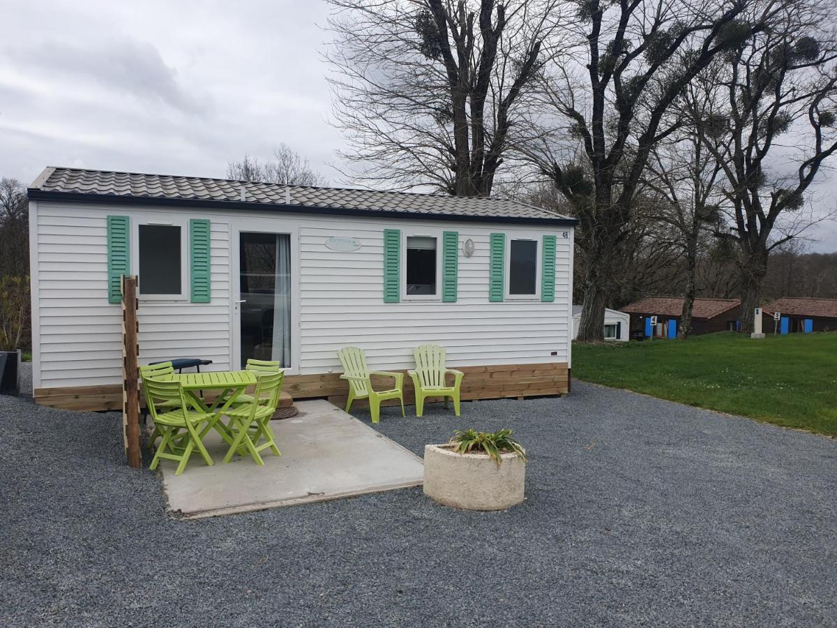 Camping Du Puy Rond Bressuire Exteriör bild