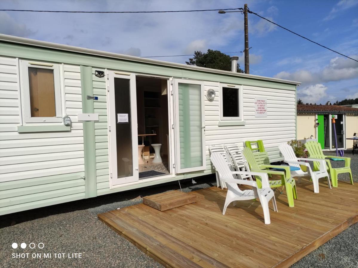 Camping Du Puy Rond Bressuire Exteriör bild