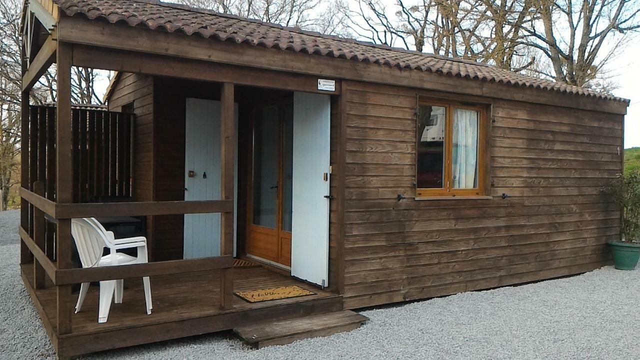 Camping Du Puy Rond Bressuire Exteriör bild