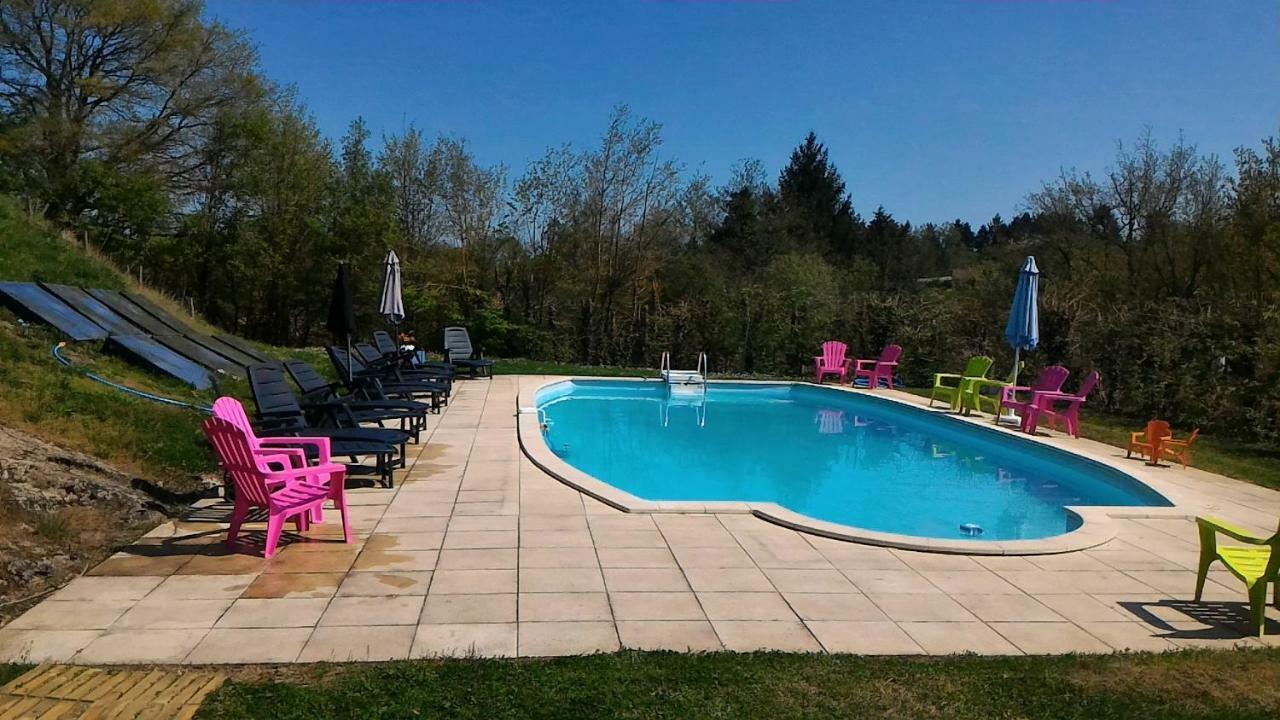 Camping Du Puy Rond Bressuire Exteriör bild